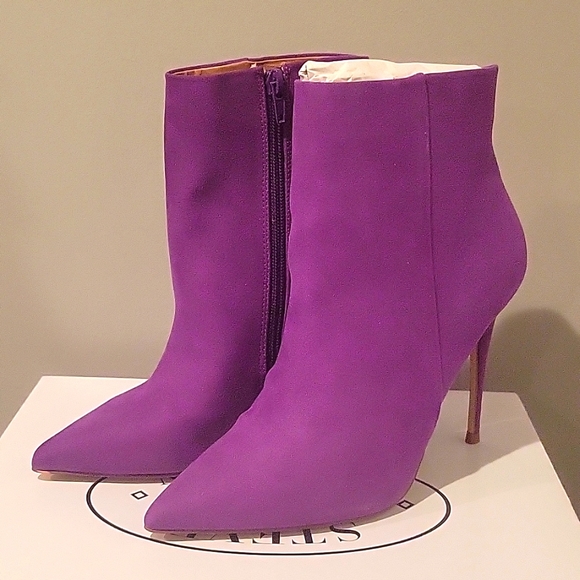 Steve Madden Bootie - Picture 1 of 6